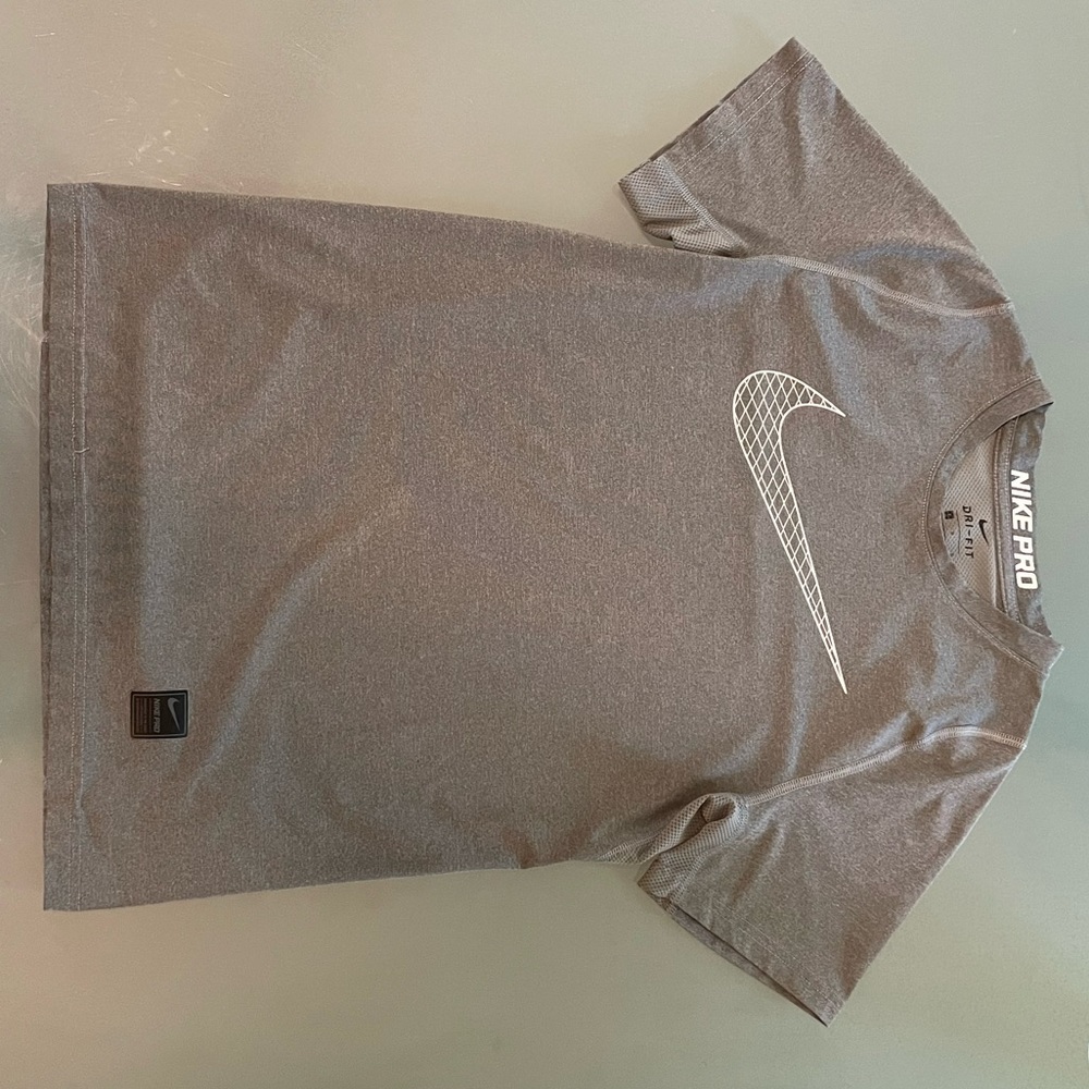 Nike Pro Dri Fit T shirt Youth